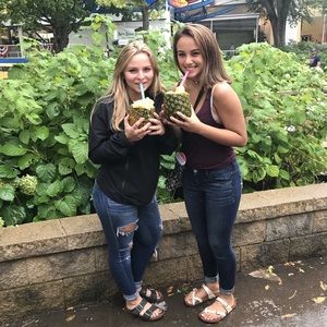 Meet your Posher, Gabby